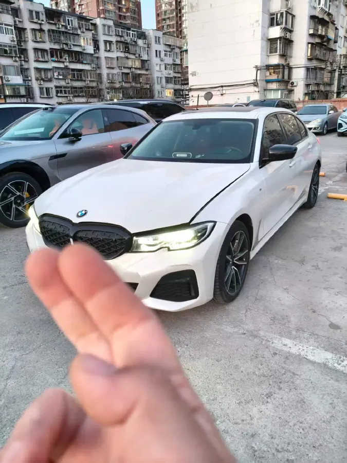 2021 BMW 3 Series 2.0T 156HP L4 8AT,autocango,china used car exporter,china ev exporter,chinese used car exporter,chinese used ev exporter