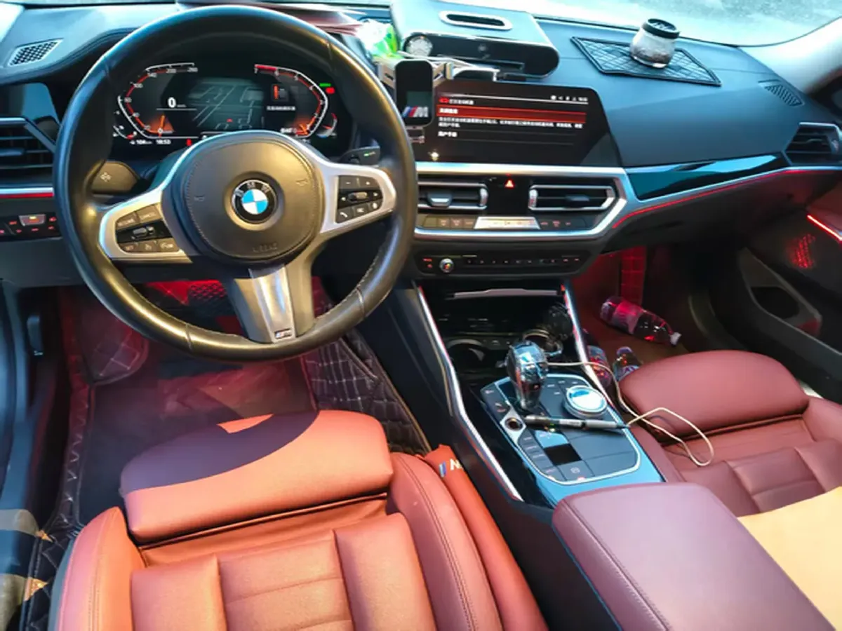 2021 BMW 3 Series 2.0T 156HP L4 8AT,autocango,china used car exporter,china ev exporter,chinese used car exporter,chinese used ev exporter