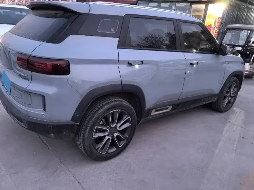 2020 Geely ICON 1.5T 177HP L3 7DCT,autocango,china used car exporter,china ev exporter,chinese used car exporter,chinese used ev exporter