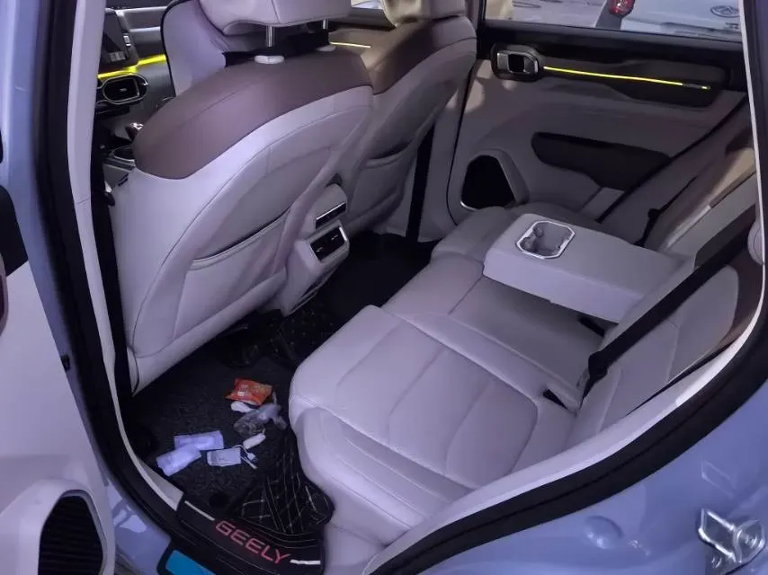 2020 Geely ICON 1.5T 177HP L3 7DCT,autocango,china used car exporter,china ev exporter,chinese used car exporter,chinese used ev exporter