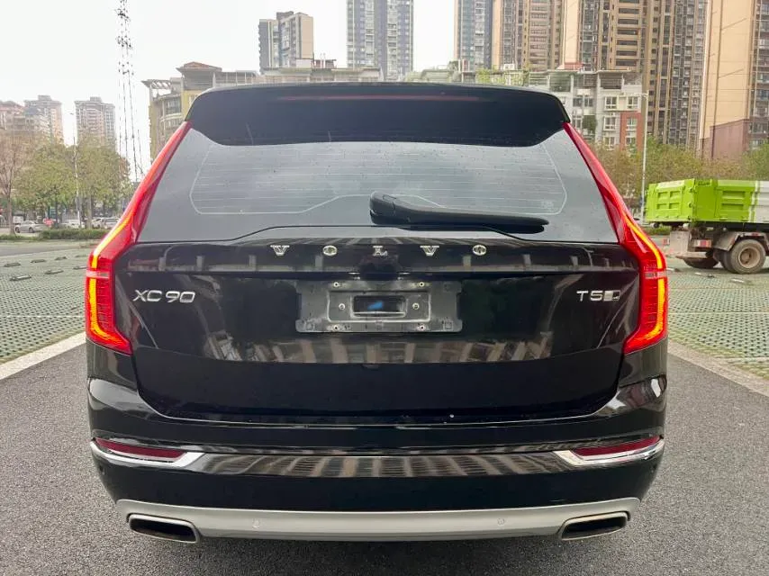 2019 Volvo XC90 2.0T 254HP L4 8AT,autocango,china used car exporter,china ev exporter,chinese used car exporter,chinese used ev exporter