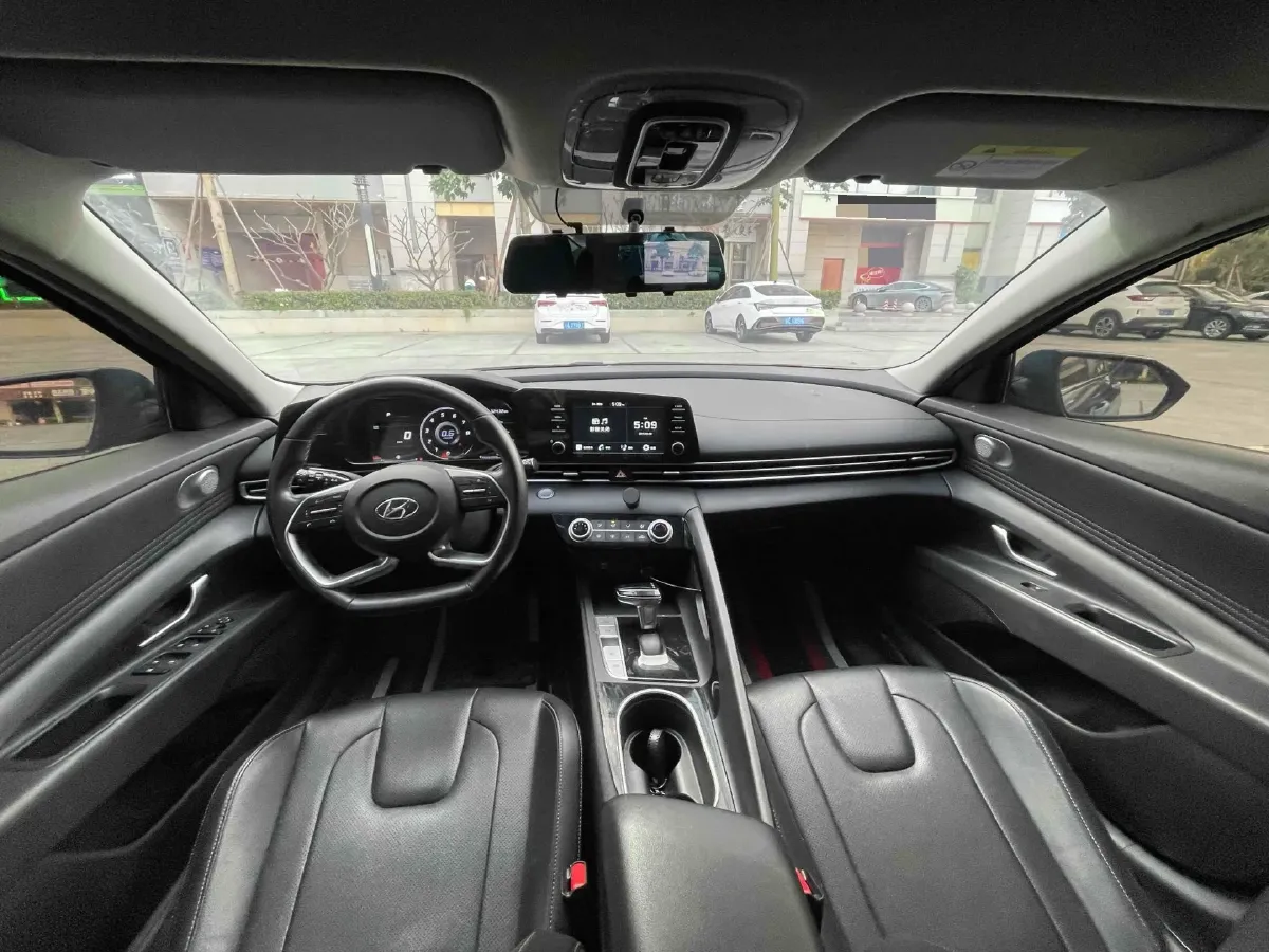 2021 Hyundai Elantra 1.5L 115HP L4 CVT,autocango,china used car exporter,china ev exporter,chinese used car exporter,chinese used ev exporter