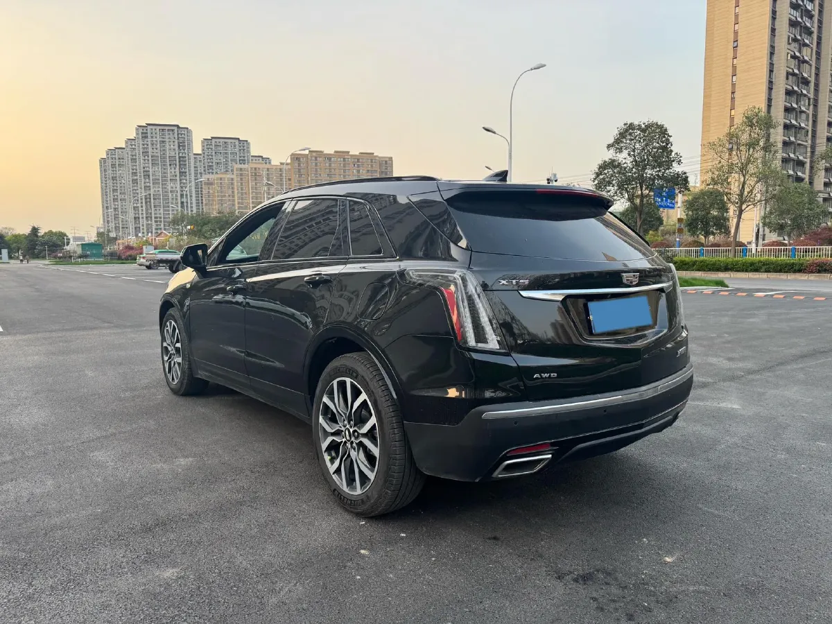 2021 Cadillac XT5 2.0T 237HP L4 9AT,autocango,china used car exporter,china ev exporter,chinese used car exporter,chinese used ev exporter