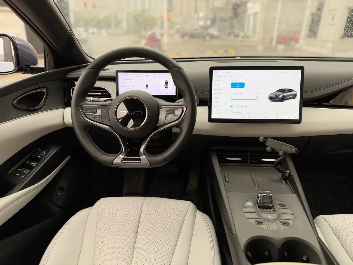 2025 BYD Seal06 1.5L 101HP L4 E-CVT PHEV 10.08KWH,autocango,china used car exporter,china ev exporter,chinese used car exporter,chinese used ev exporter