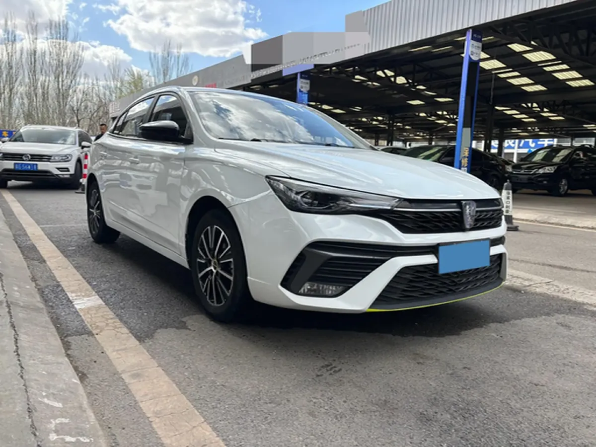 2021 Roewe i5 1.5L 120HP L4 CVT,autocango,china used car exporter,china ev exporter,chinese used car exporter,chinese used ev exporter