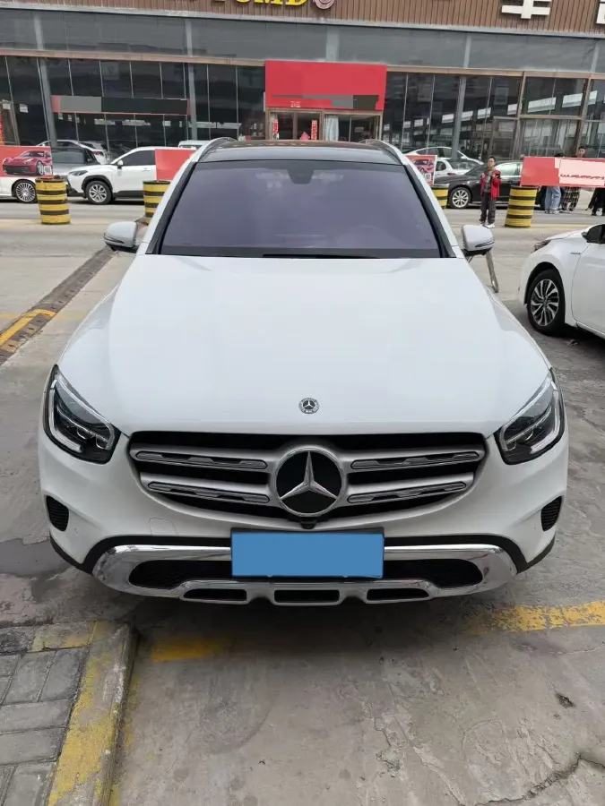 2021 Mercedes-Benz GLC Class 2.0T 197HP L4 9AT,autocango,china used car exporter,china ev exporter,chinese used car exporter,chinese used ev exporter