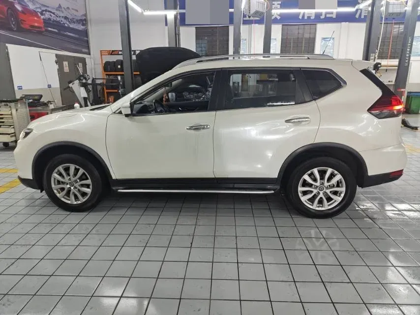 2021 Nissan X-Trail 2.0L 151HP L4 CVT,autocango,china used car exporter,china ev exporter,chinese used car exporter,chinese used ev exporter