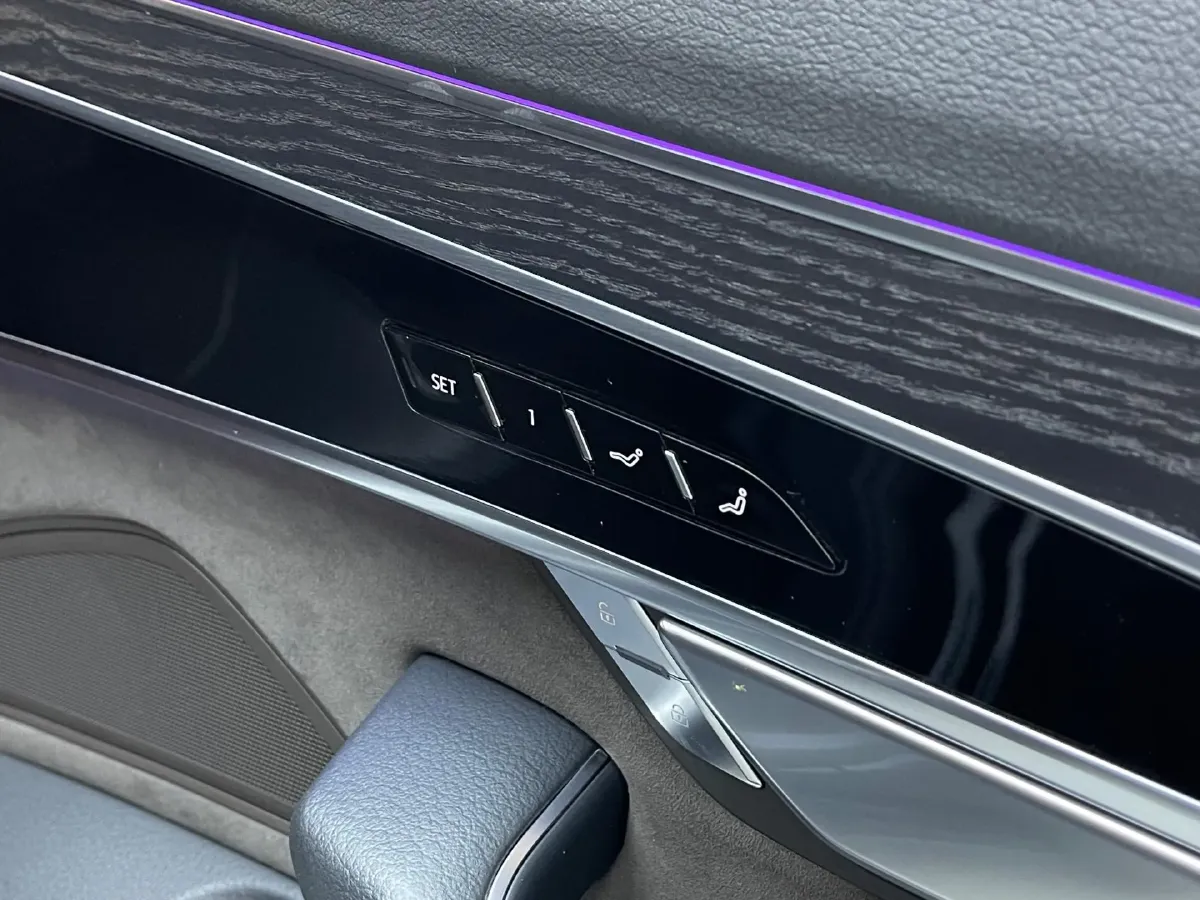 2019 Audi A8 3.0T 286HP V6 8AT,autocango,china used car exporter,china ev exporter,chinese used car exporter,chinese used ev exporter