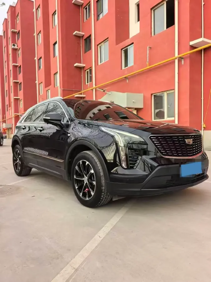 2022 Cadillac XT4 2.0T 237HP L4 9AT,autocango,china used car exporter,china ev exporter,chinese used car exporter,chinese used ev exporter