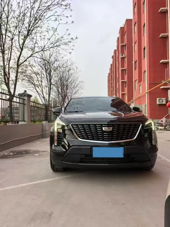 2022 Cadillac XT4 2.0T 237HP L4 9AT,autocango,china used car exporter,china ev exporter,chinese used car exporter,chinese used ev exporter