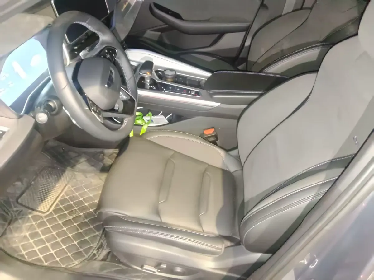 2024 Geely Preface 2.0T 190HP L4 7DCT,autocango,china used car exporter,china ev exporter,chinese used car exporter,chinese used ev exporter