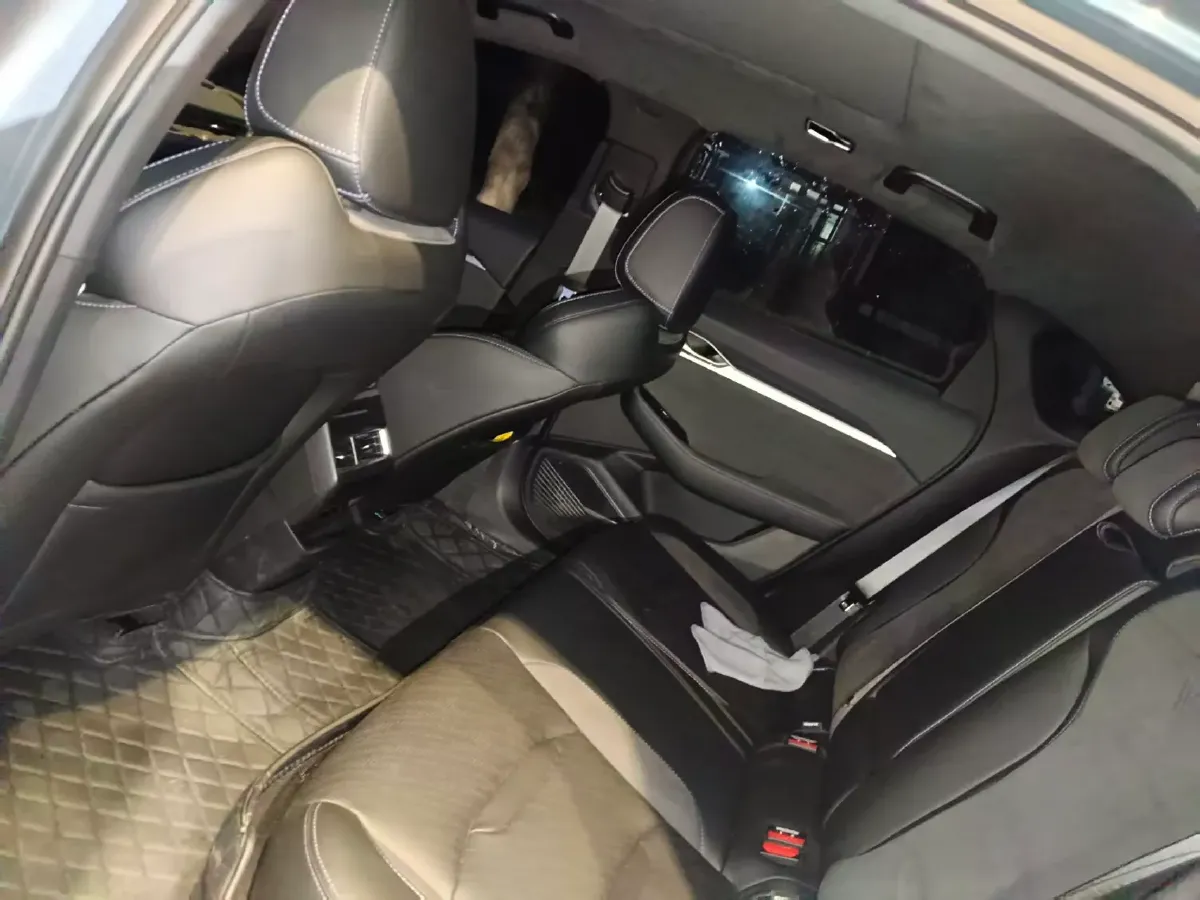 2024 Geely Preface 2.0T 190HP L4 7DCT,autocango,china used car exporter,china ev exporter,chinese used car exporter,chinese used ev exporter