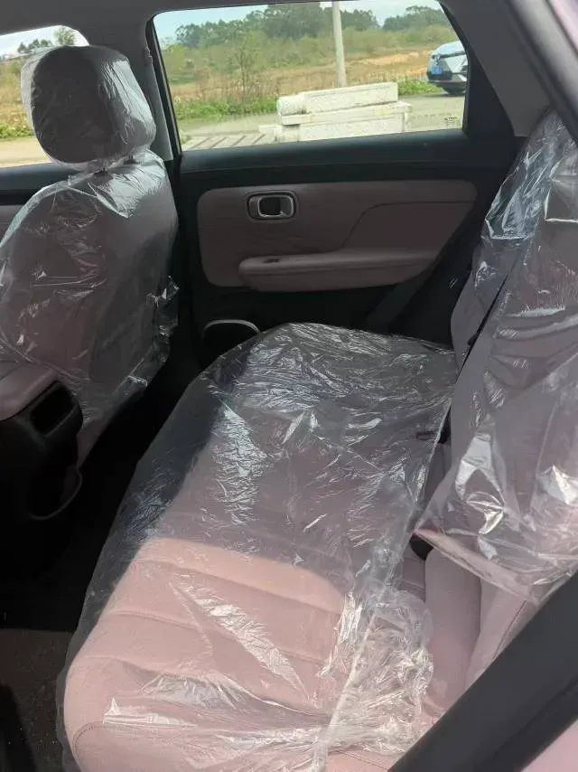 2025 Aion AION UT BEV 34.868KWH,autocango,china used car exporter,china ev exporter,chinese used car exporter,chinese used ev exporter