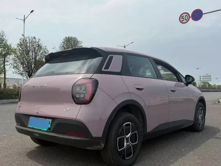 2025 Aion AION UT BEV 34.868KWH,autocango,china used car exporter,china ev exporter,chinese used car exporter,chinese used ev exporter