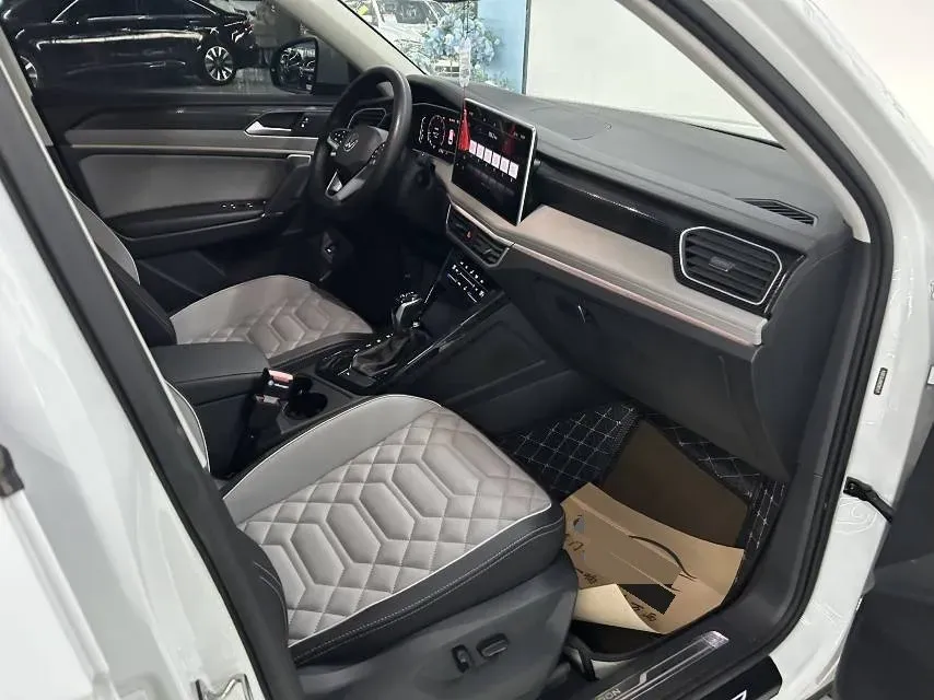 2023 Volkswagen Tayron 1.5T 160HP L4 7DCT,autocango,china used car exporter,china ev exporter,chinese used car exporter,chinese used ev exporter