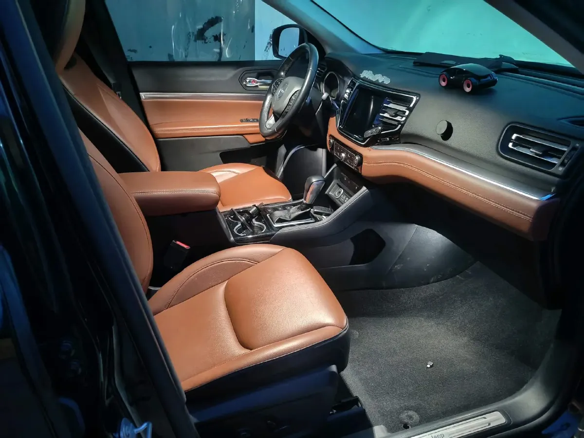 2021 Lincoln Corsair 2.0T 245HP L4 8AT,autocango,china used car exporter,china ev exporter,chinese used car exporter,chinese used ev exporter