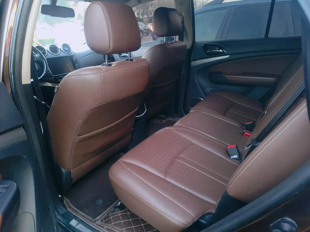 2015 BYD S7 2.0T 205HP L4 6DCT,autocango,china used car exporter,china ev exporter,chinese used car exporter,chinese used ev exporter