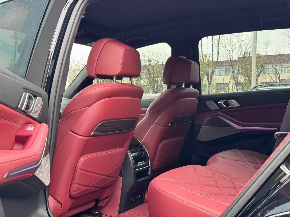 2022 BMW X5 3.0T 333HP L6 8AT,autocango,china used car exporter,china ev exporter,chinese used car exporter,chinese used ev exporter