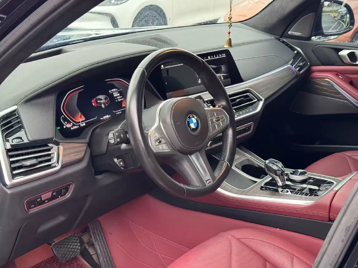 2022 BMW X5 3.0T 333HP L6 8AT,autocango,china used car exporter,china ev exporter,chinese used car exporter,chinese used ev exporter