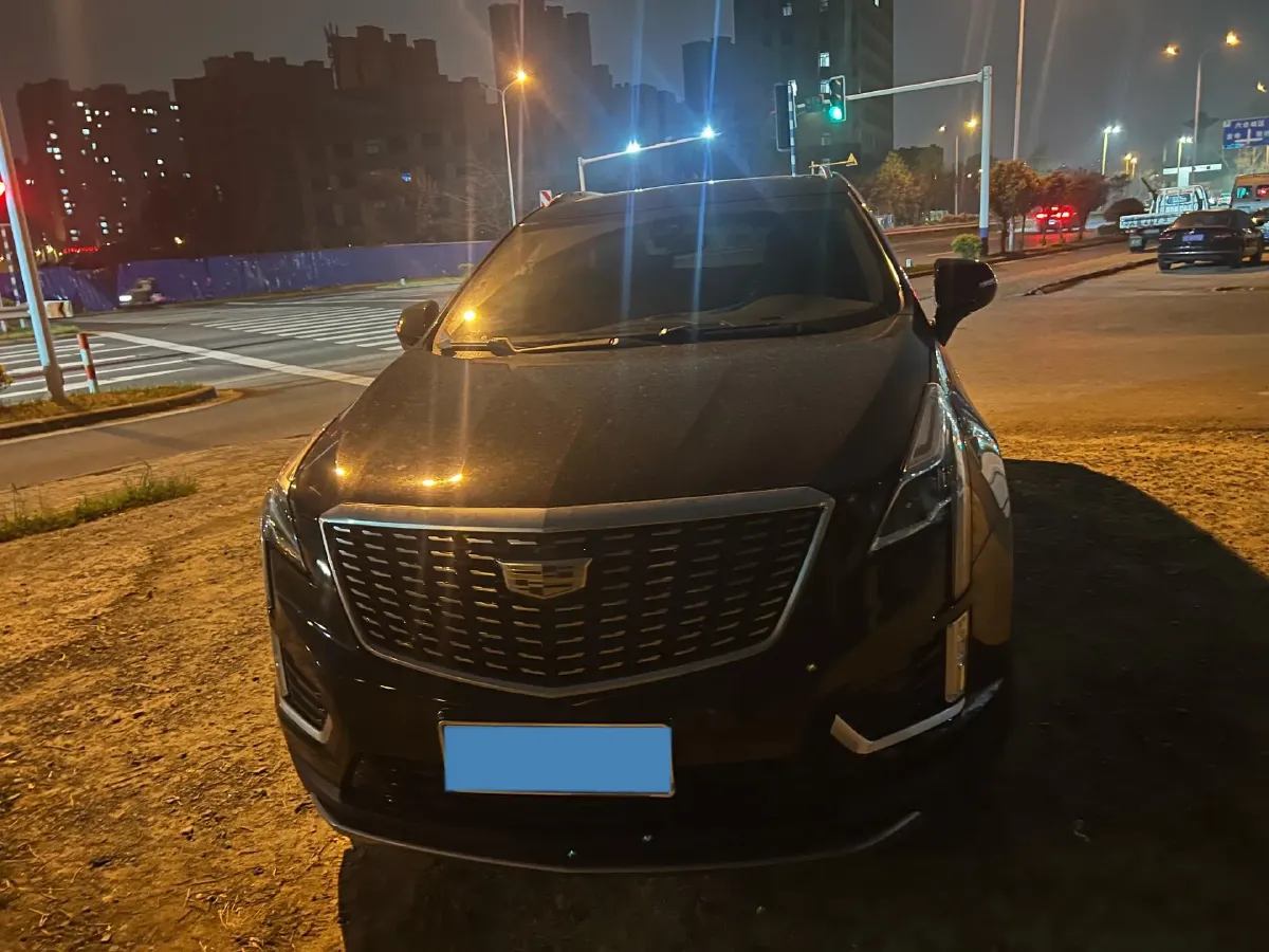 2021 Cadillac XT5 2.0T 237HP L4 9AT,autocango,china used car exporter,china ev exporter,chinese used car exporter,chinese used ev exporter