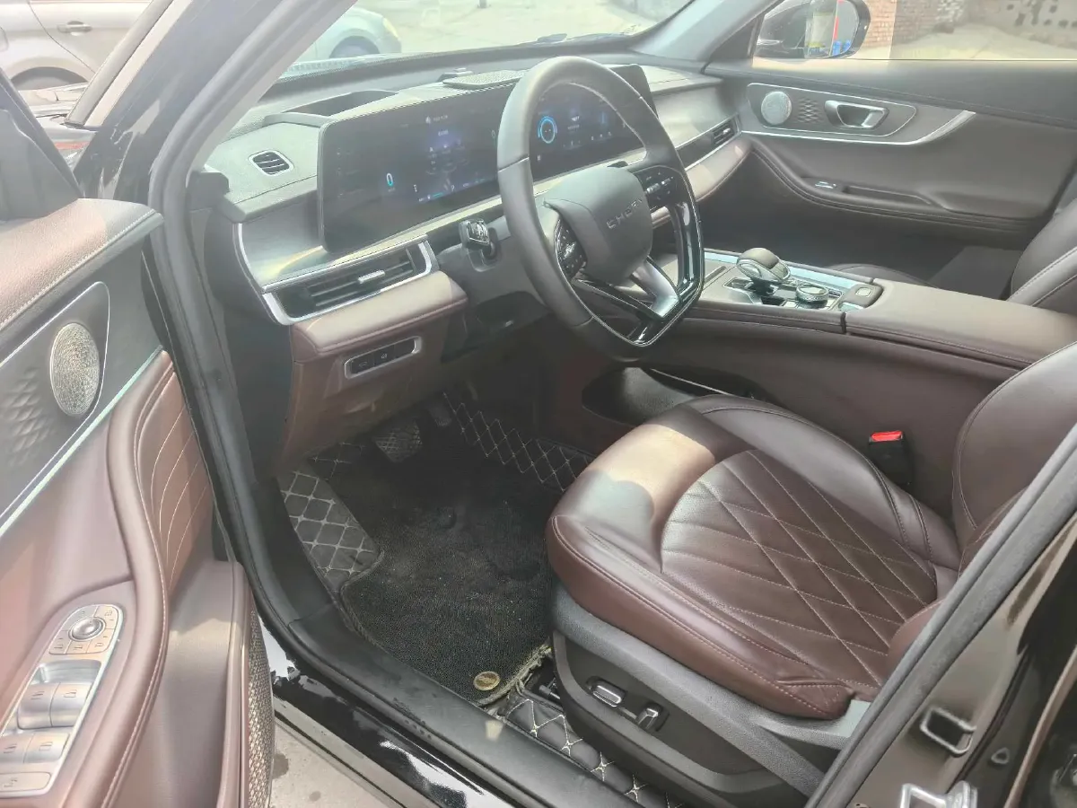 2022 Chery Tiggo 8 PRO 1.6T 197HP L4 7DCT,autocango,china used car exporter,china ev exporter,chinese used car exporter,chinese used ev exporter