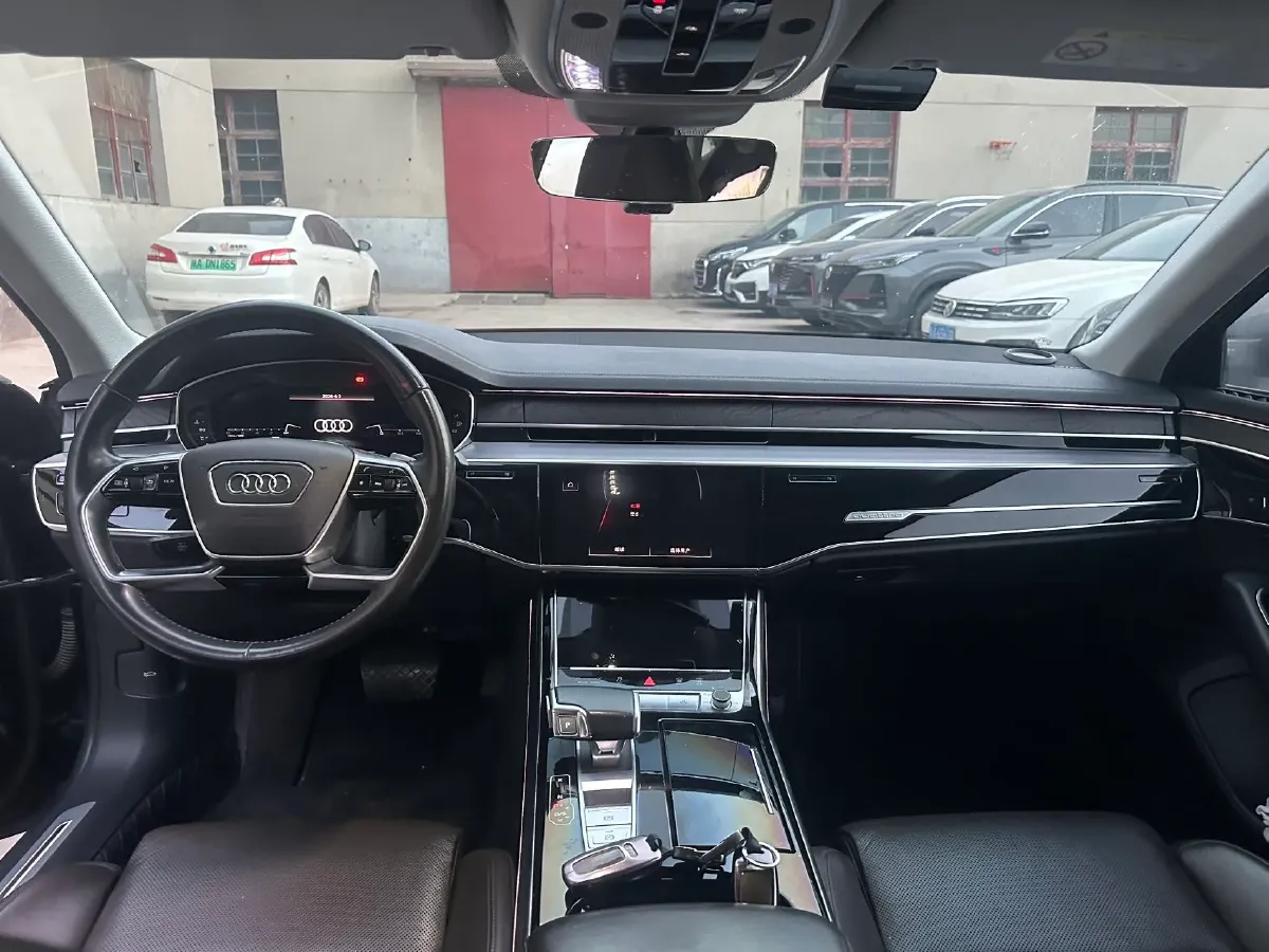 2021 Audi A8 3.0T 286HP V6 8AT,autocango,china used car exporter,china ev exporter,chinese used car exporter,chinese used ev exporter