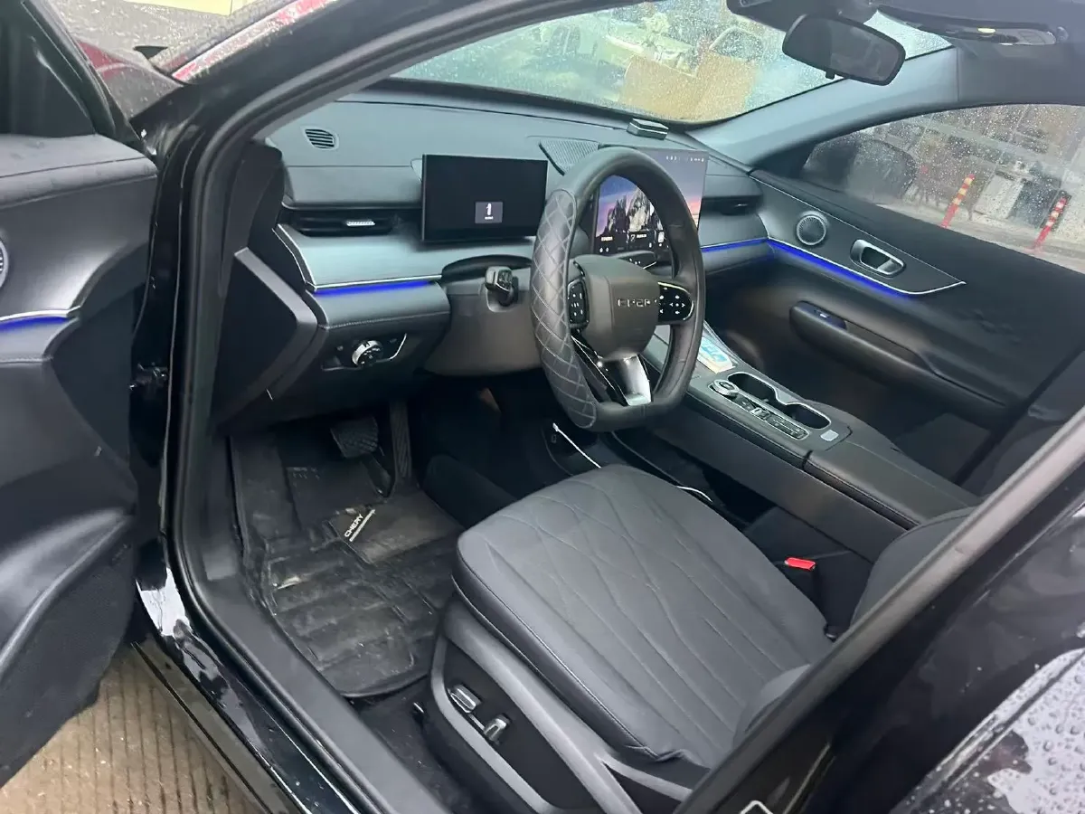 2025 Chery Tiggo 8 PRO 1.6T 197HP L4 7DCT,autocango,china used car exporter,china ev exporter,chinese used car exporter,chinese used ev exporter