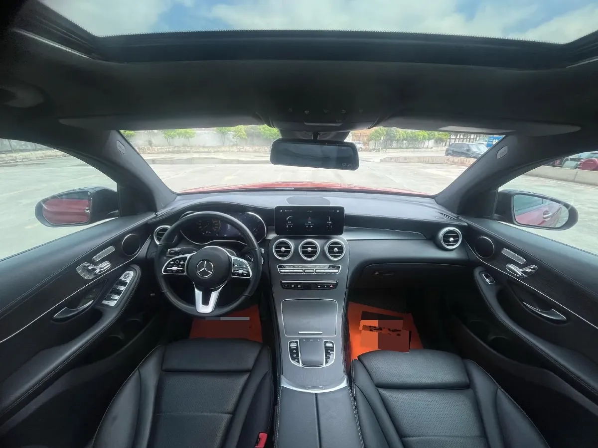 2020 Mercedes-Benz GLC Coupe 2.0T 258HP L4 9AT,autocango,china used car exporter,china ev exporter,chinese used car exporter,chinese used ev exporter