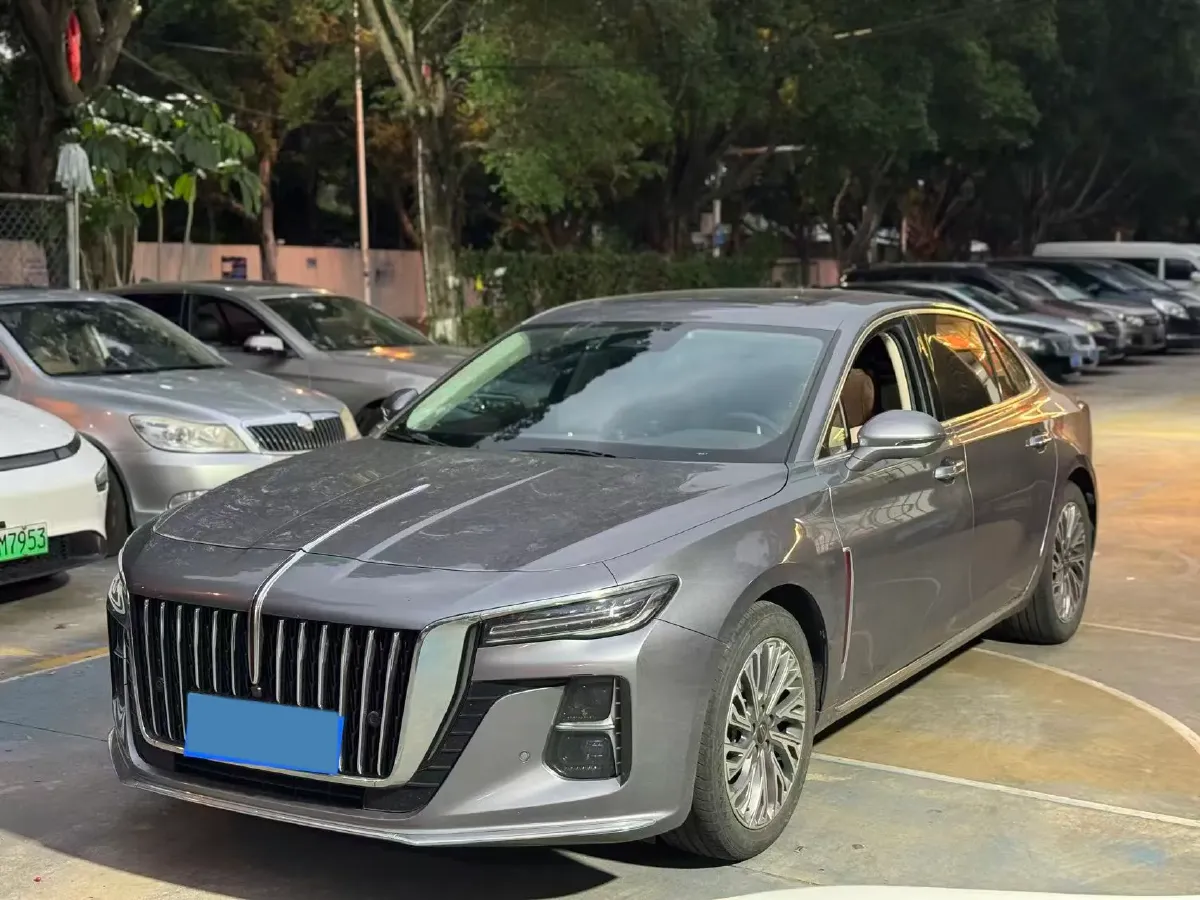 2023 HongQi H5 1.5T 169HP L4 E-CVT Hybrid,autocango,china used car exporter,china ev exporter,chinese used car exporter,chinese used ev exporter