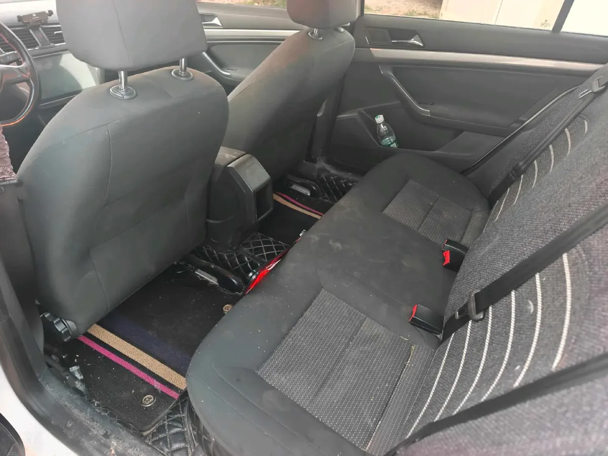 2017 Volkswagen Lavida 1.6L 110HP L4 6AT,autocango,china used car exporter,china ev exporter,chinese used car exporter,chinese used ev exporter