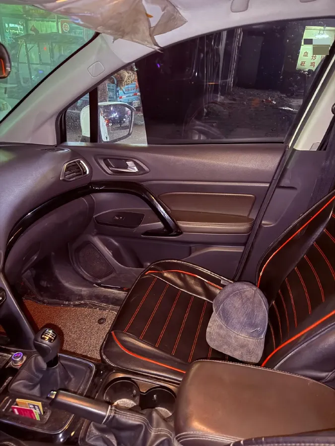 2020 GAC Trumpchi GS4 1.5T 169HP L4 6MT,autocango,china used car exporter,china ev exporter,chinese used car exporter,chinese used ev exporter