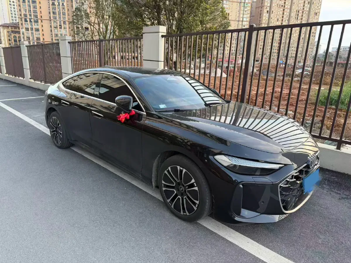 2026 Audi A5L Sportback 2.0T 204HP L4 7DCT,autocango,china used car exporter,china ev exporter,chinese used car exporter,chinese used ev exporter