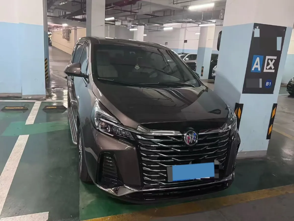 2023 Buick GL8 2.0T 237HP L4 9AT,autocango,china used car exporter,china ev exporter,chinese used car exporter,chinese used ev exporter