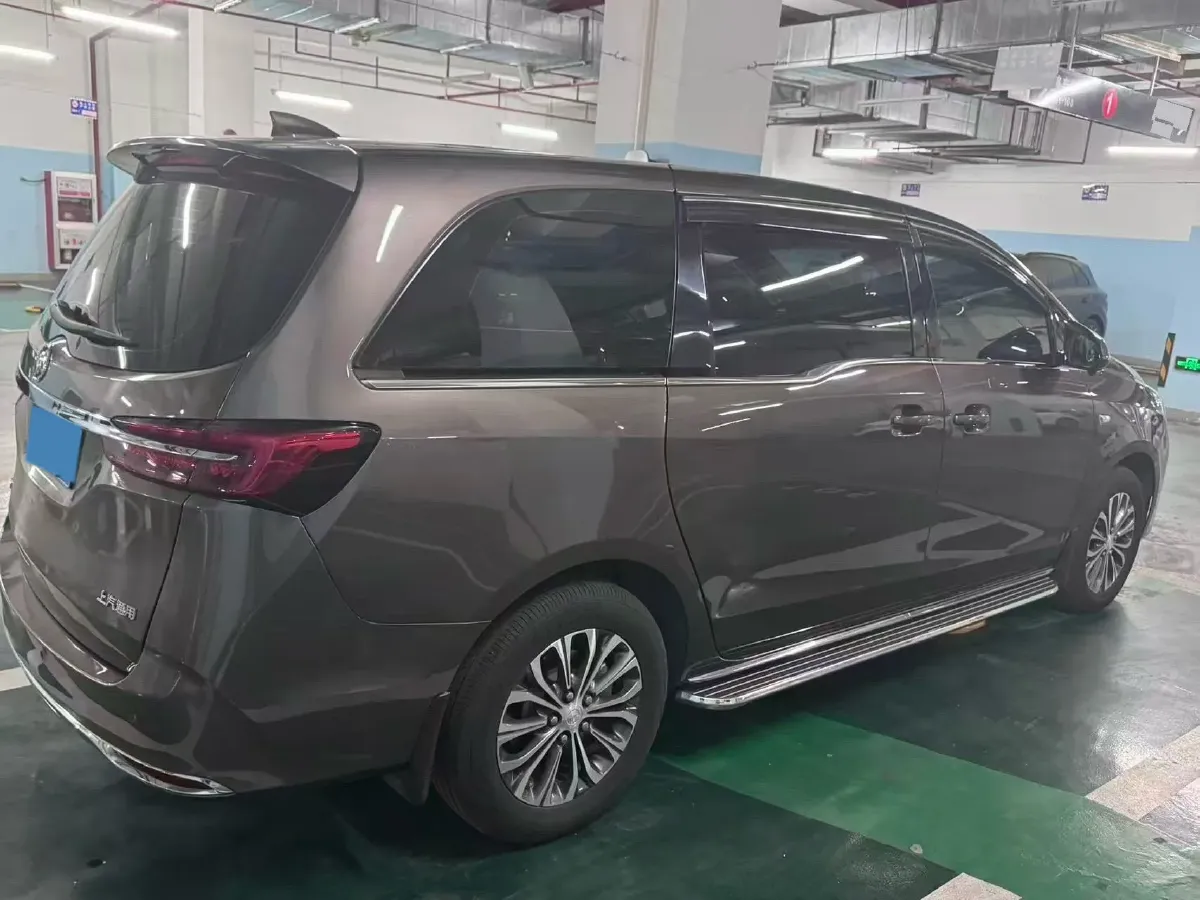 2023 Buick GL8 2.0T 237HP L4 9AT,autocango,china used car exporter,china ev exporter,chinese used car exporter,chinese used ev exporter