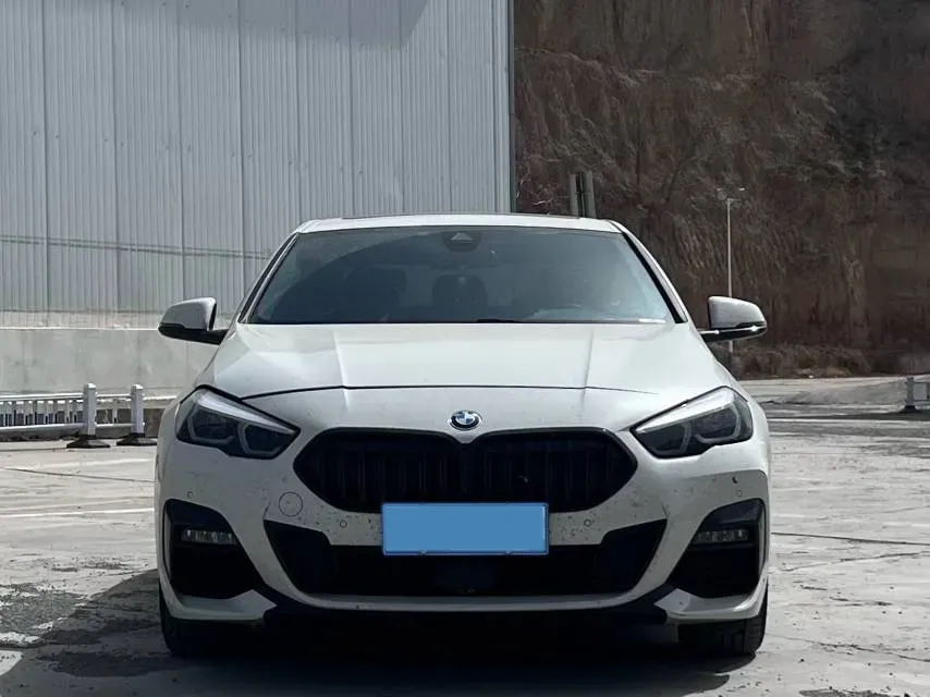 2021 BMW 2 Series 2.0T 192HP L4 7DCT,autocango,china used car exporter,china ev exporter,chinese used car exporter,chinese used ev exporter