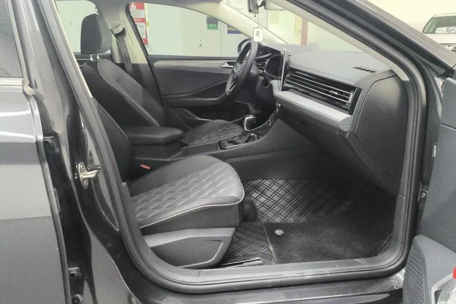 2025 Volkswagen Sagitar 1.5T 160HP L4 7DCT,autocango,china used car exporter,china ev exporter,chinese used car exporter,chinese used ev exporter