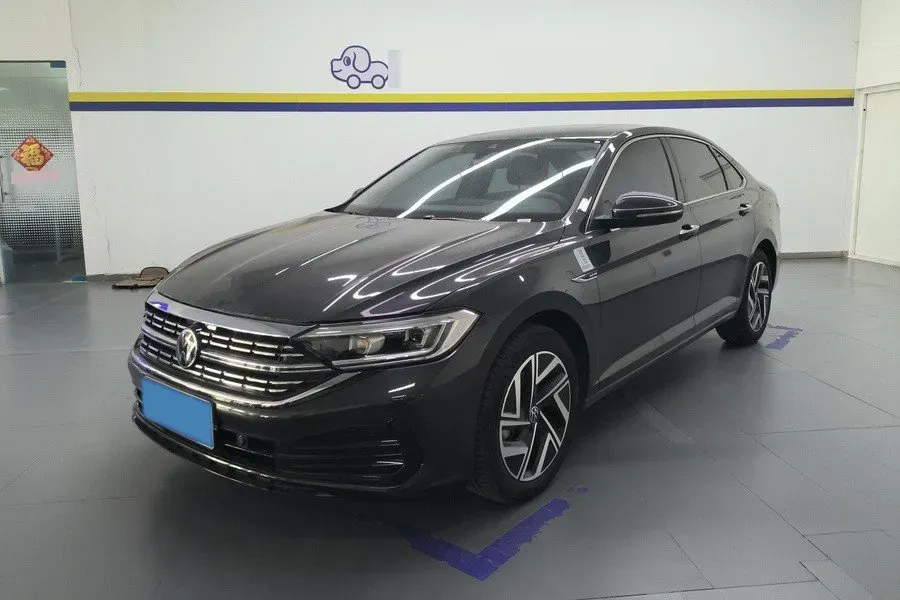 2025 Volkswagen Sagitar 1.5T 160HP L4 7DCT,autocango,china used car exporter,china ev exporter,chinese used car exporter,chinese used ev exporter
