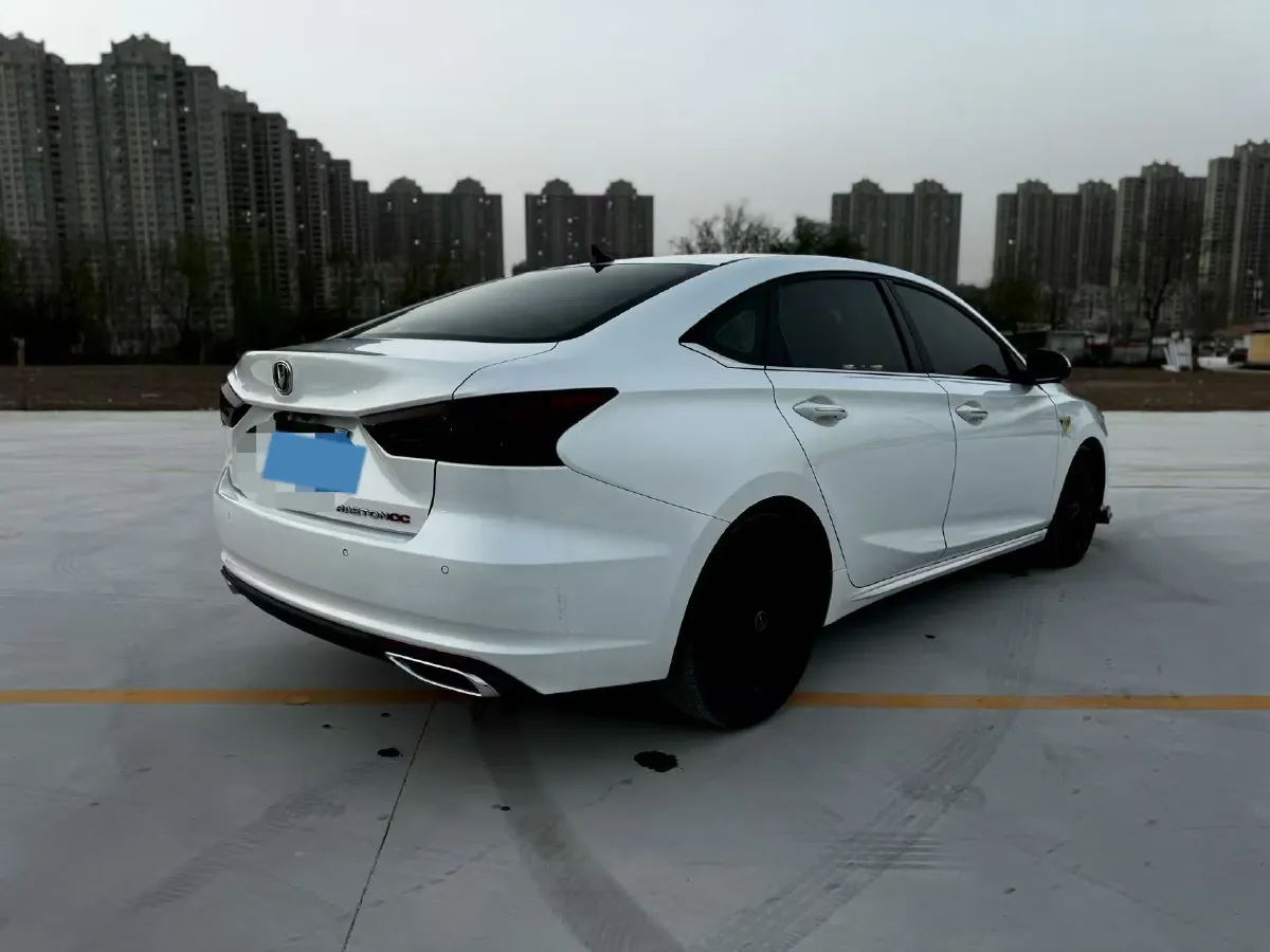2020 ChangAn Raeton CC 1.5T 156HP L4 6AT,autocango,china used car exporter,china ev exporter,chinese used car exporter,chinese used ev exporter