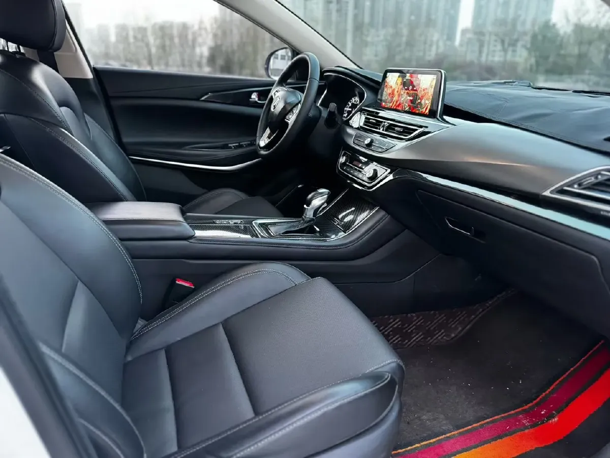 2020 ChangAn Raeton CC 1.5T 156HP L4 6AT,autocango,china used car exporter,china ev exporter,chinese used car exporter,chinese used ev exporter