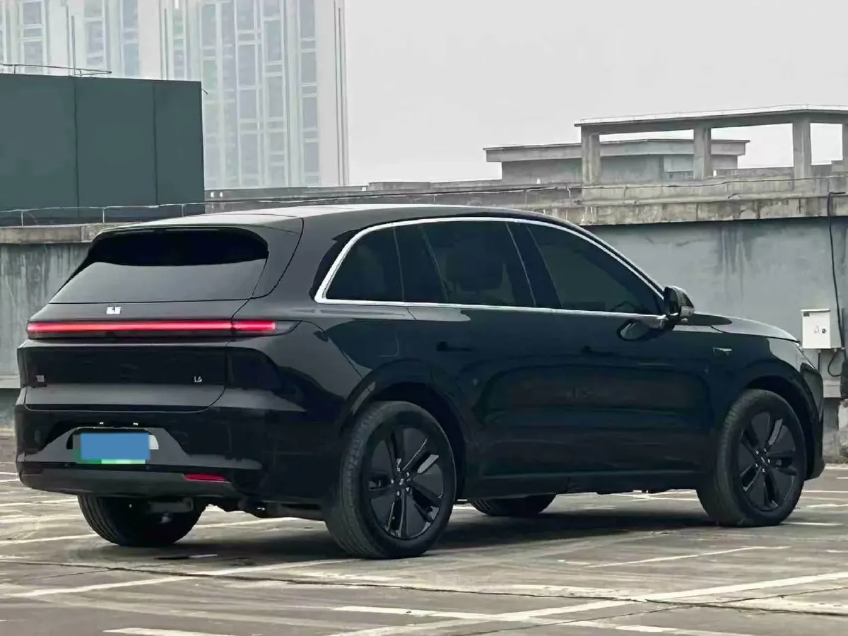 2024 Li L6 Range Extended 154HP L4 REEV 36.8KWH,autocango,china used car exporter,china ev exporter,chinese used car exporter,chinese used ev exporter