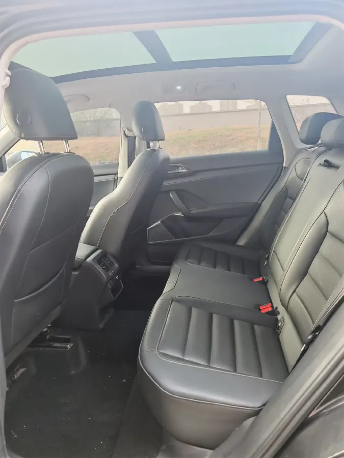 2021 Volkswagen Tharu 1.4T 150HP L4 7DCT,autocango,china used car exporter,china ev exporter,chinese used car exporter,chinese used ev exporter