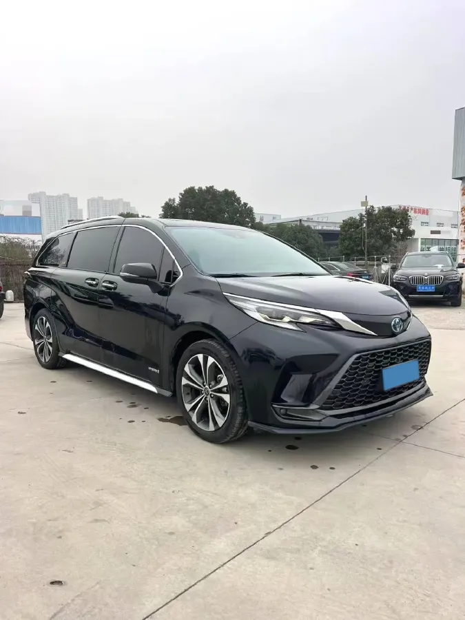 2023 Toyota Granvia 2.5L 189HP L4 E-CVT Hybrid,autocango,china used car exporter,china ev exporter,chinese used car exporter,chinese used ev exporter
