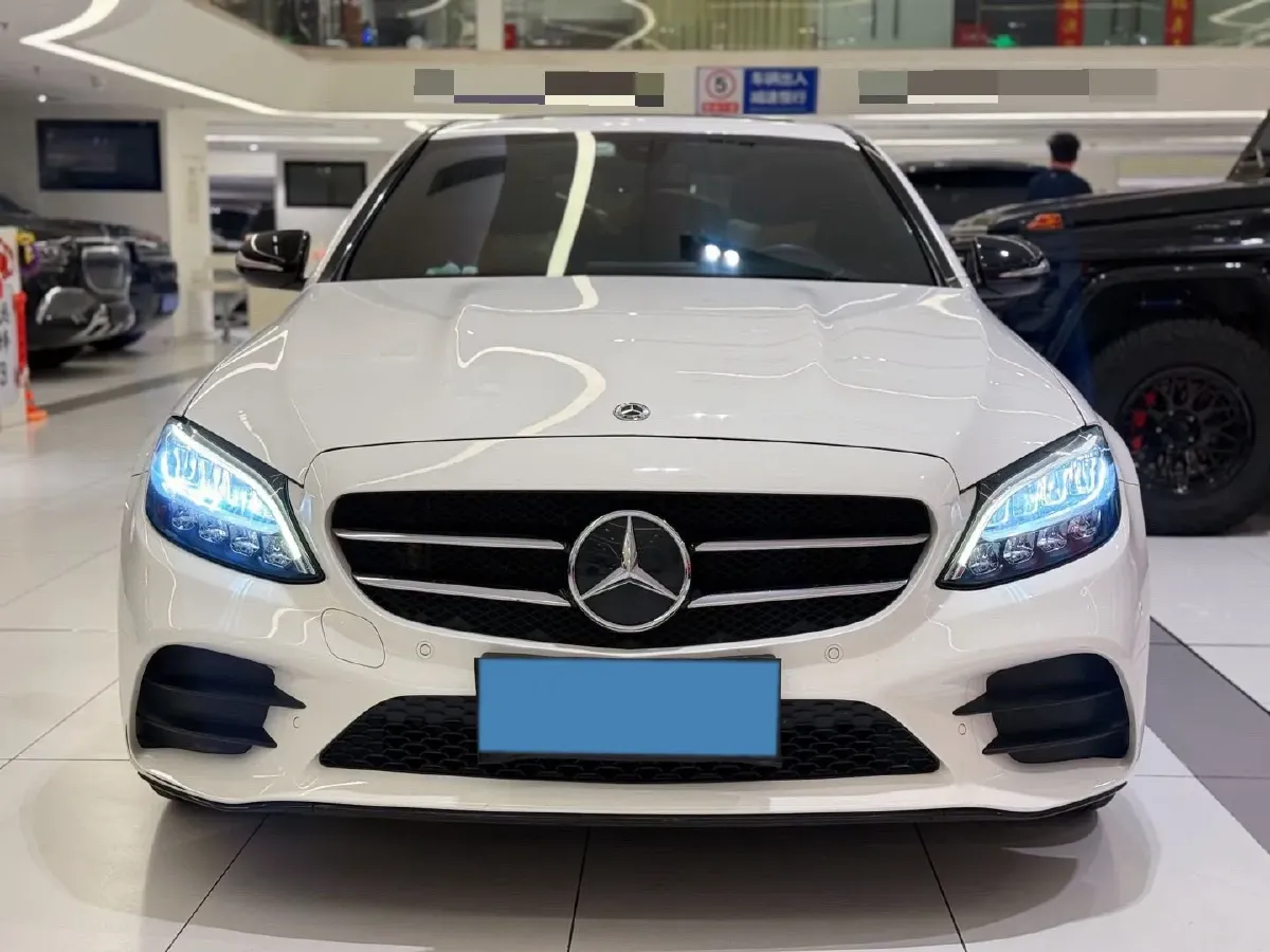 2020 Mercedes-Benz C Class 1.5T 184HP L4 9AT,autocango,china used car exporter,china ev exporter,chinese used car exporter,chinese used ev exporter