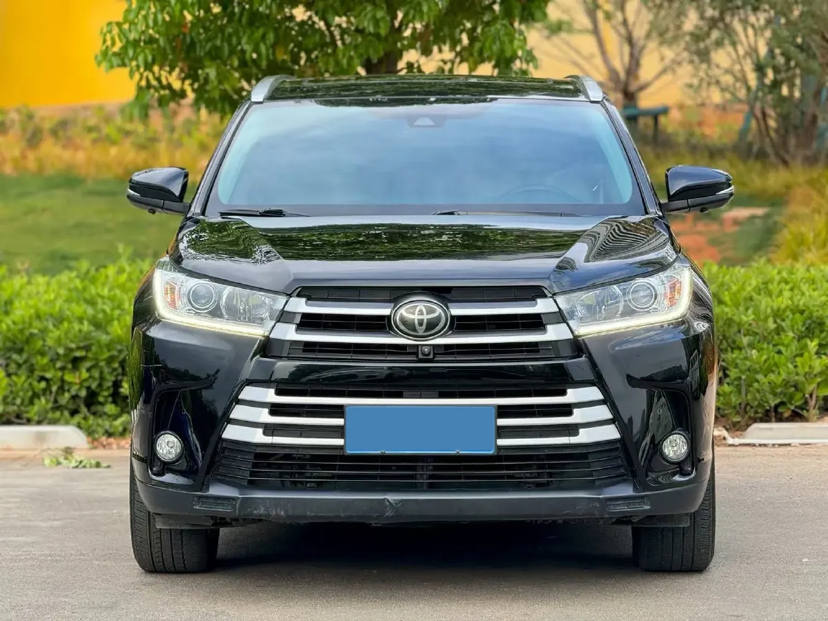 2018 Toyota Highlander 2.0T 220HP L4 6AT,autocango,china used car exporter,china ev exporter,chinese used car exporter,chinese used ev exporter