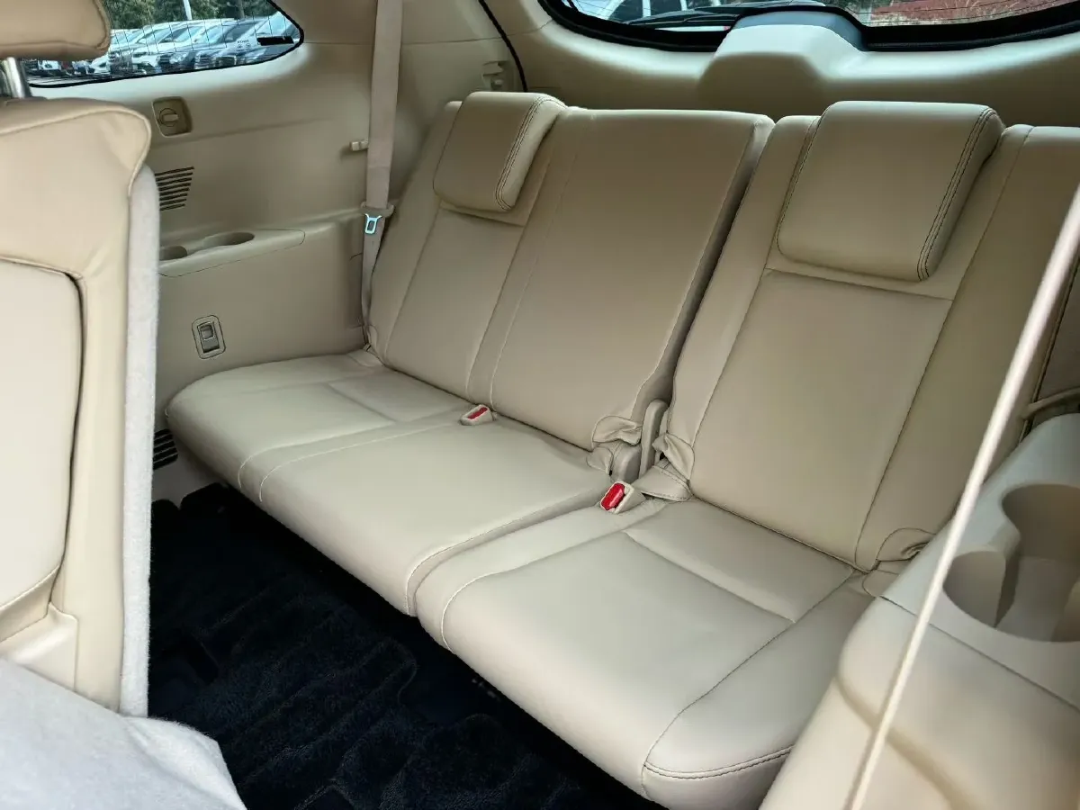 2018 Toyota Highlander 2.0T 220HP L4 6AT,autocango,china used car exporter,china ev exporter,chinese used car exporter,chinese used ev exporter