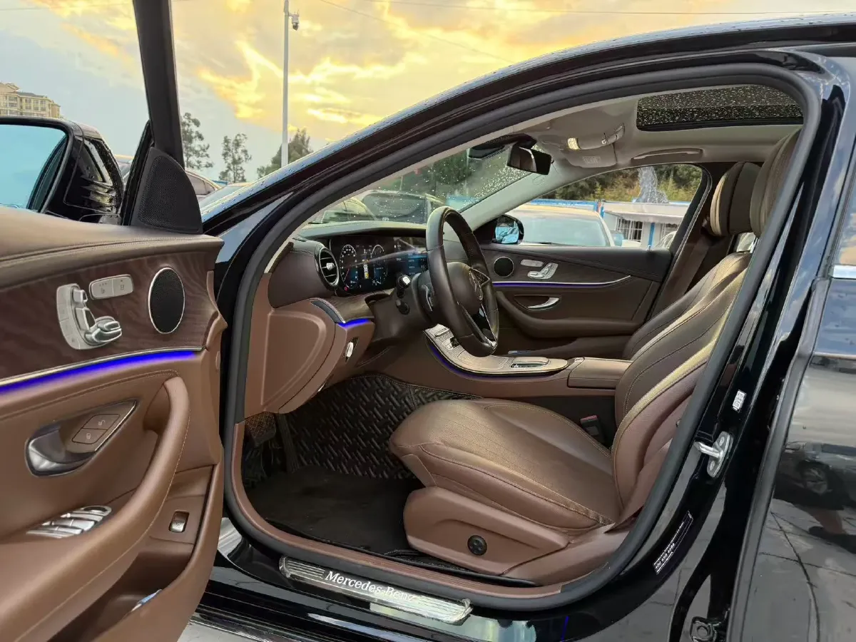 2023 Mercedes-Benz E Class 2.0T 258HP L4 9AT,autocango,china used car exporter,china ev exporter,chinese used car exporter,chinese used ev exporter