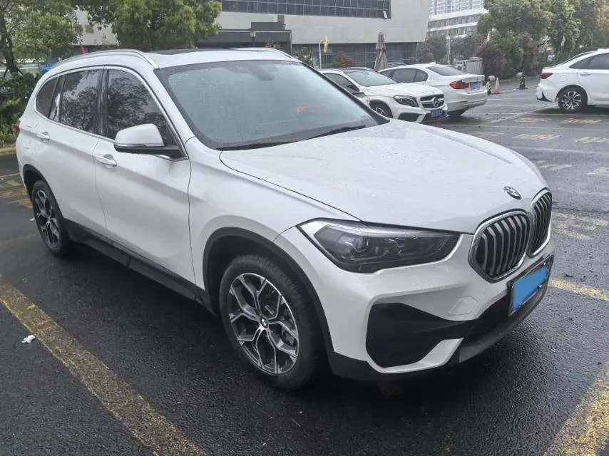 2021 BMW X1 2.0T 192HP L4 7DCT,autocango,china used car exporter,china ev exporter,chinese used car exporter,chinese used ev exporter