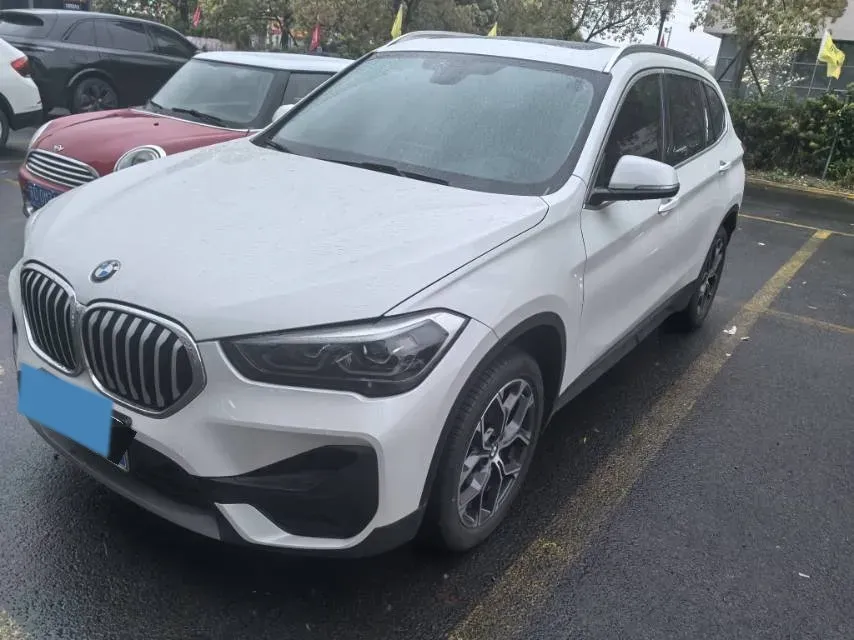 2021 BMW X1 2.0T 192HP L4 7DCT,autocango,china used car exporter,china ev exporter,chinese used car exporter,chinese used ev exporter