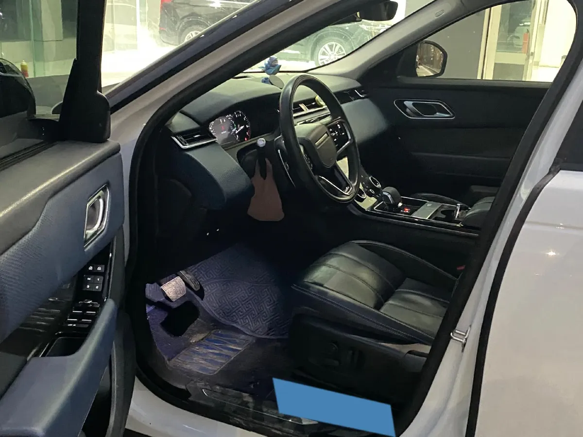 2021 Land Rover Range Rover Velar 2.0T 250HP L4 8AT,autocango,china used car exporter,china ev exporter,chinese used car exporter,chinese used ev exporter