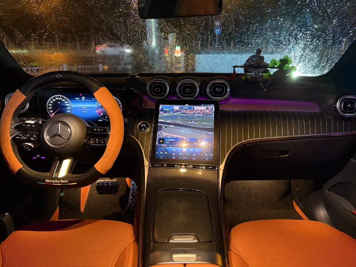 2024 Mercedes-Benz GLC Class 2.0T 258HP L4 9AT,autocango,china used car exporter,china ev exporter,chinese used car exporter,chinese used ev exporter